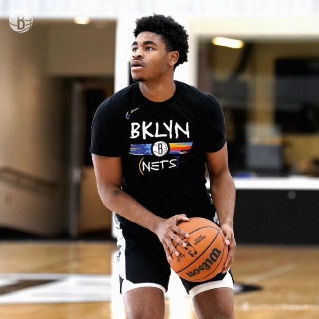 1632730772052098363.jpg 0031u4bfgy1guaf6ql2znj60u00u00xx02.jpg